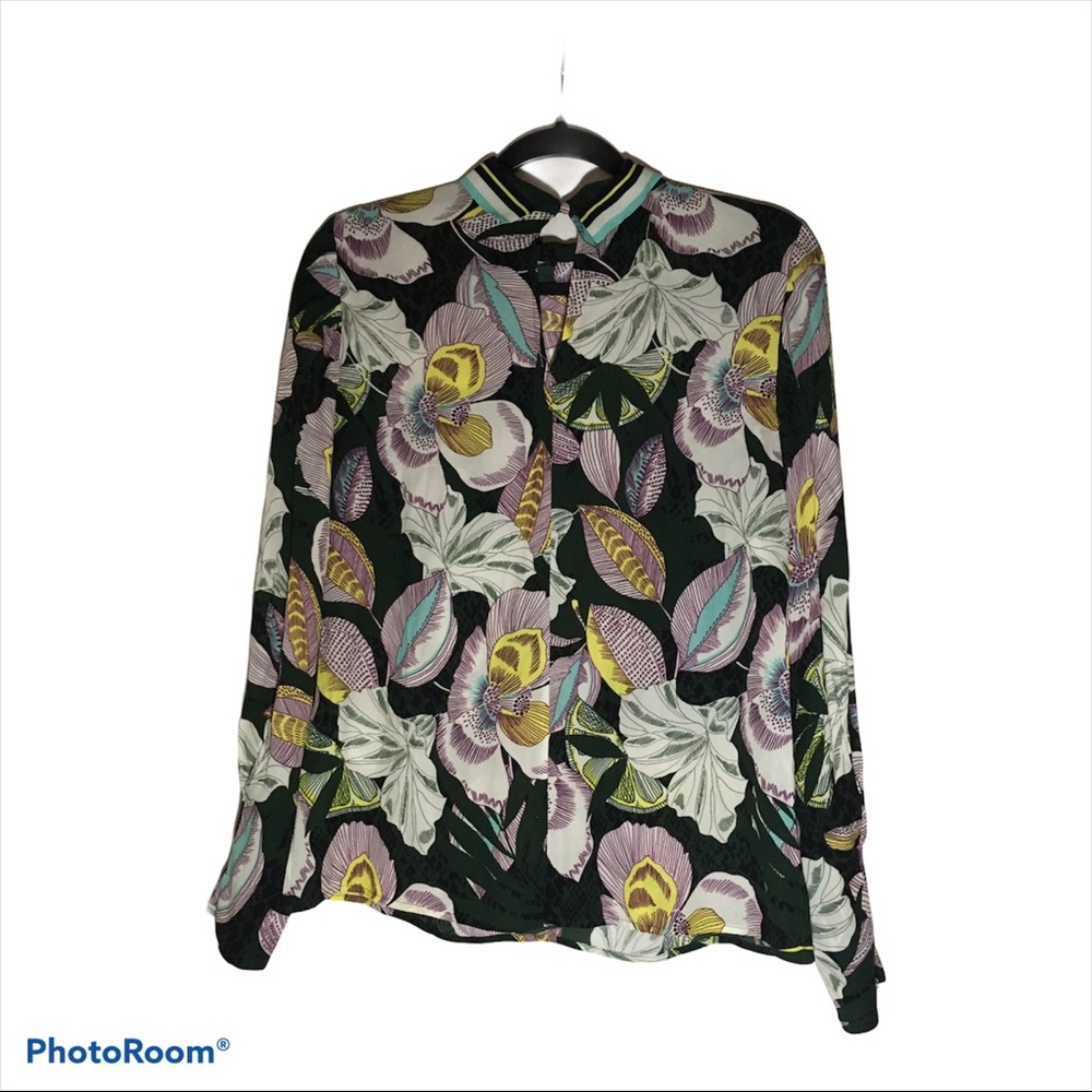 Reiss floral button down blouse Nwot